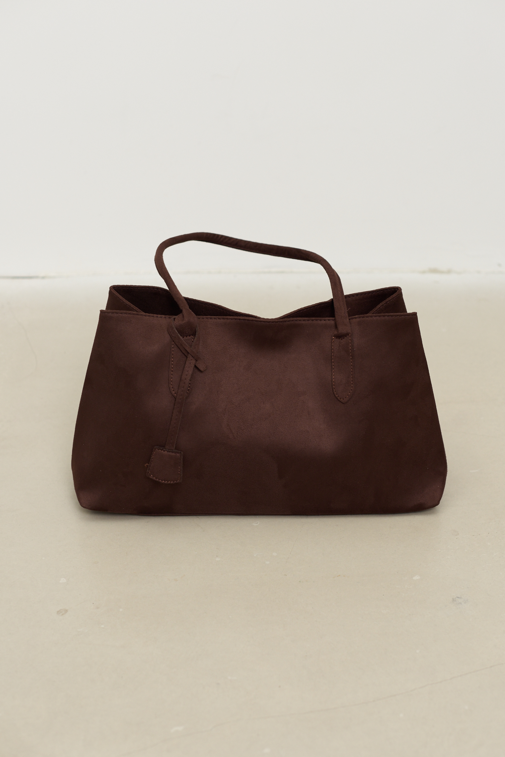 ROSÉ SUEDE BAG