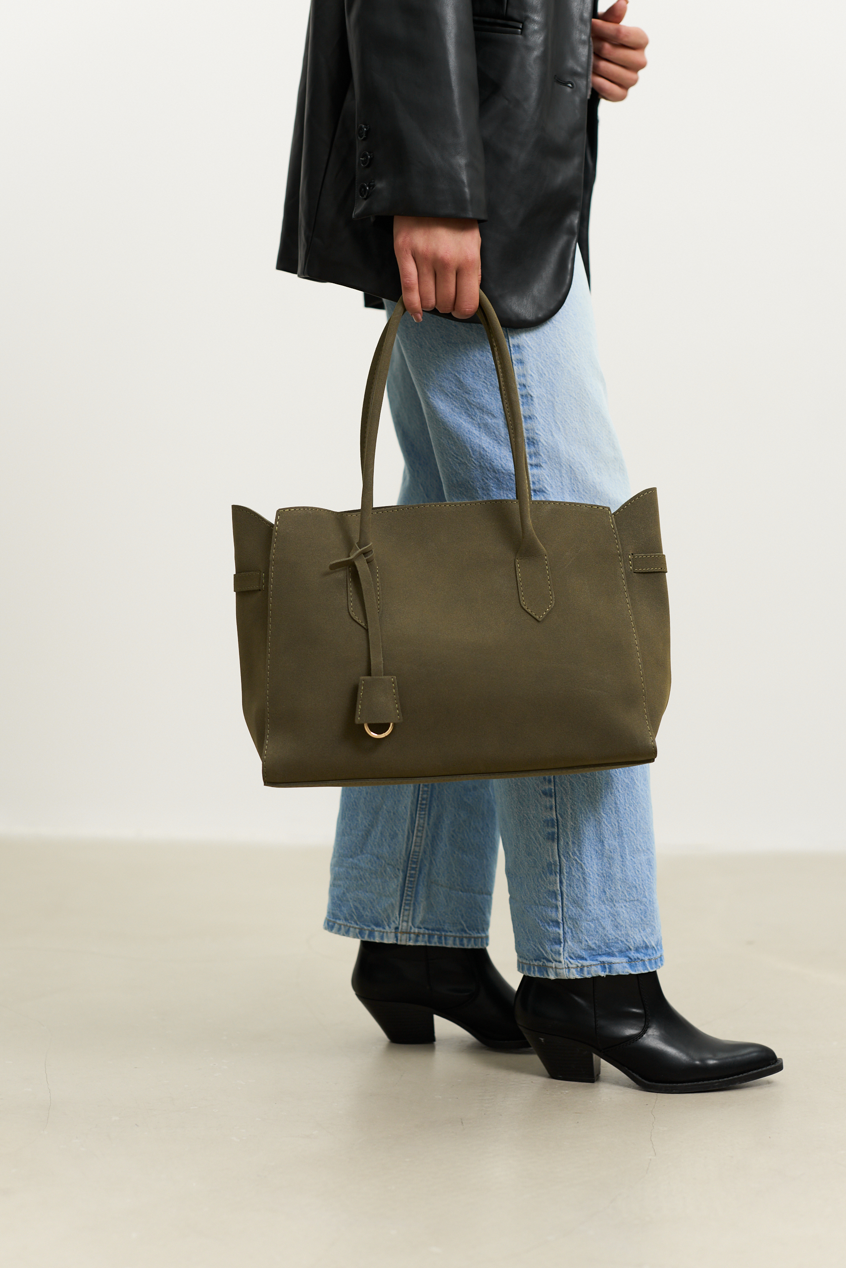 LORÉN SUEDE BAG